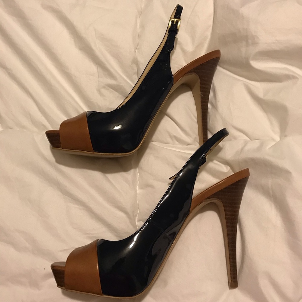 Anne Klein Heals/Sandals Size 8.5